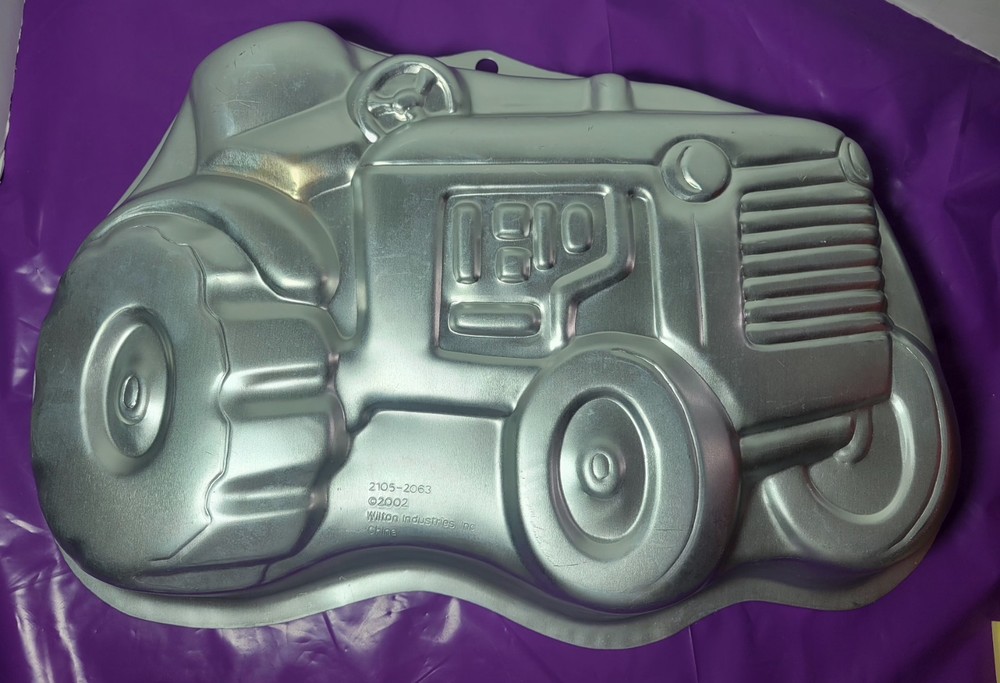 Wilton Tractor Cake Baking Pan 2105-2063