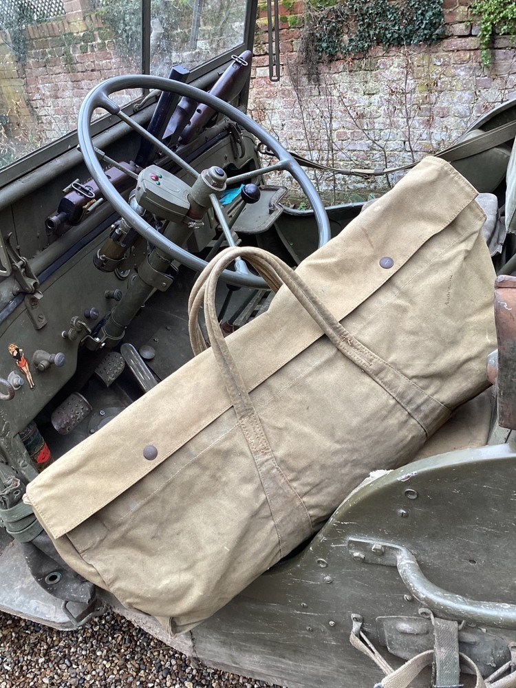 original 1943 dated british airborne ww2 or ATS canvas kit or parachute bag