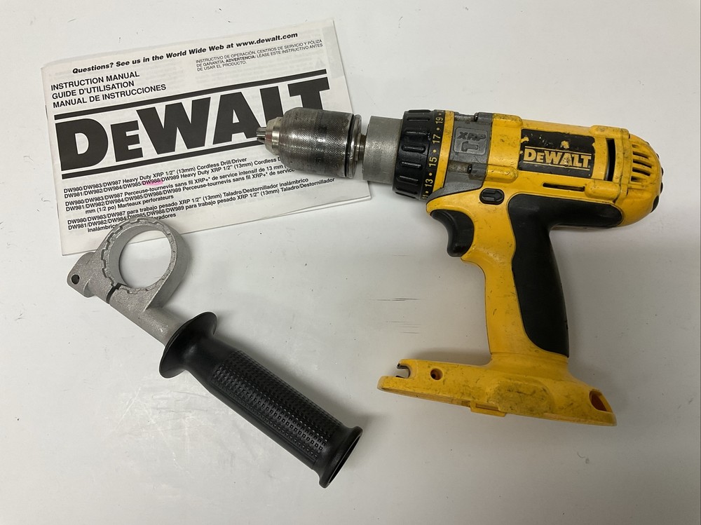 DeWalt  DW988 Cordless Drill/Driver Hammer Drill 18V  (Tested)