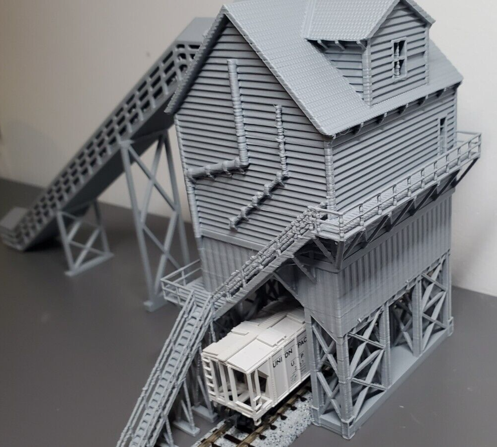 N Scale Coaling Tower building 1:160