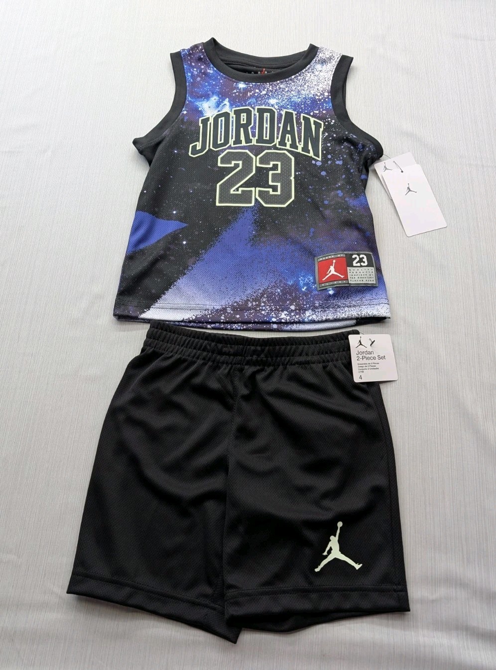 Nike Air Jordan Kids Boys Jersey & Shorts Set Size 4 Galaxy