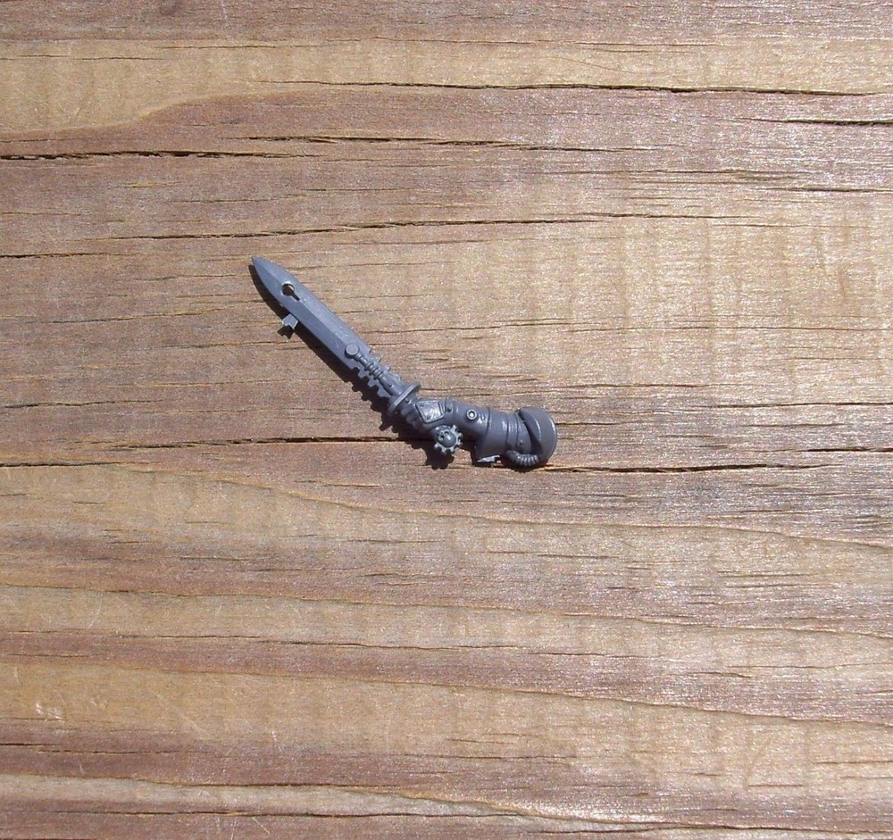 40K Adeptus Mechanicus Skitarii Power Sword Bits