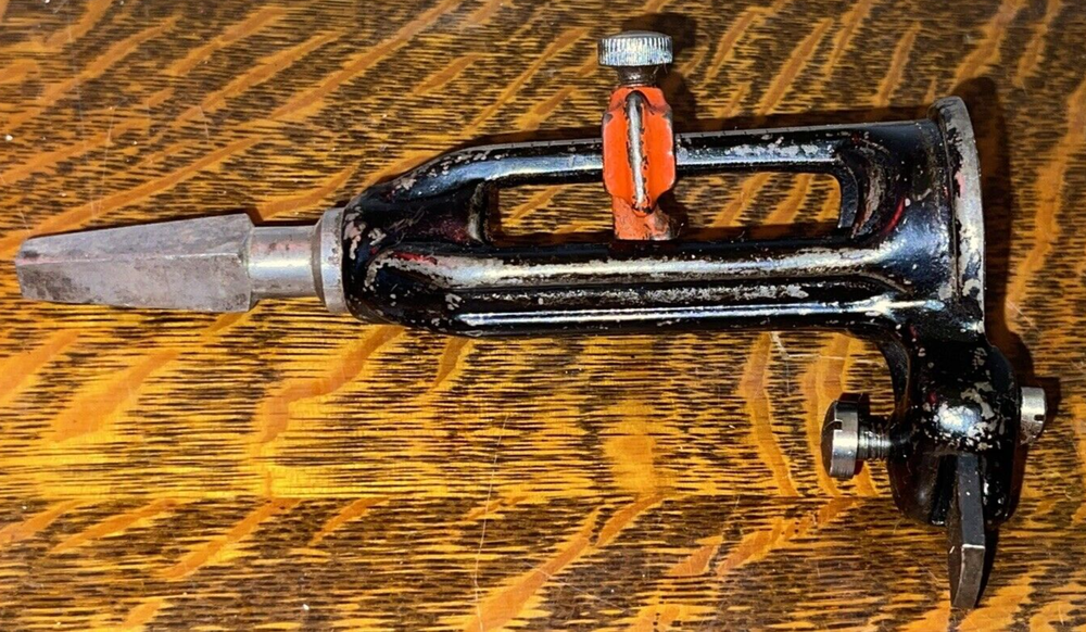 ANTIQUE DRILL PIPE CUTTER