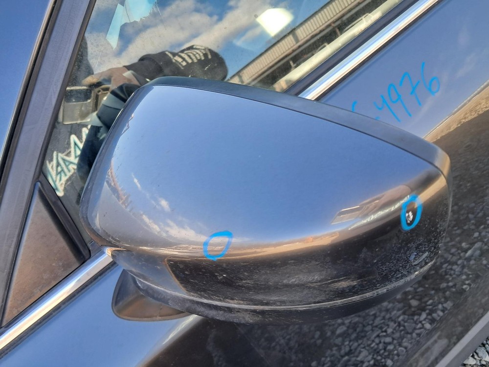 Used A/C Selector Switch fits: 2019 Mazda CX-5 dual zone automatic temperature c
