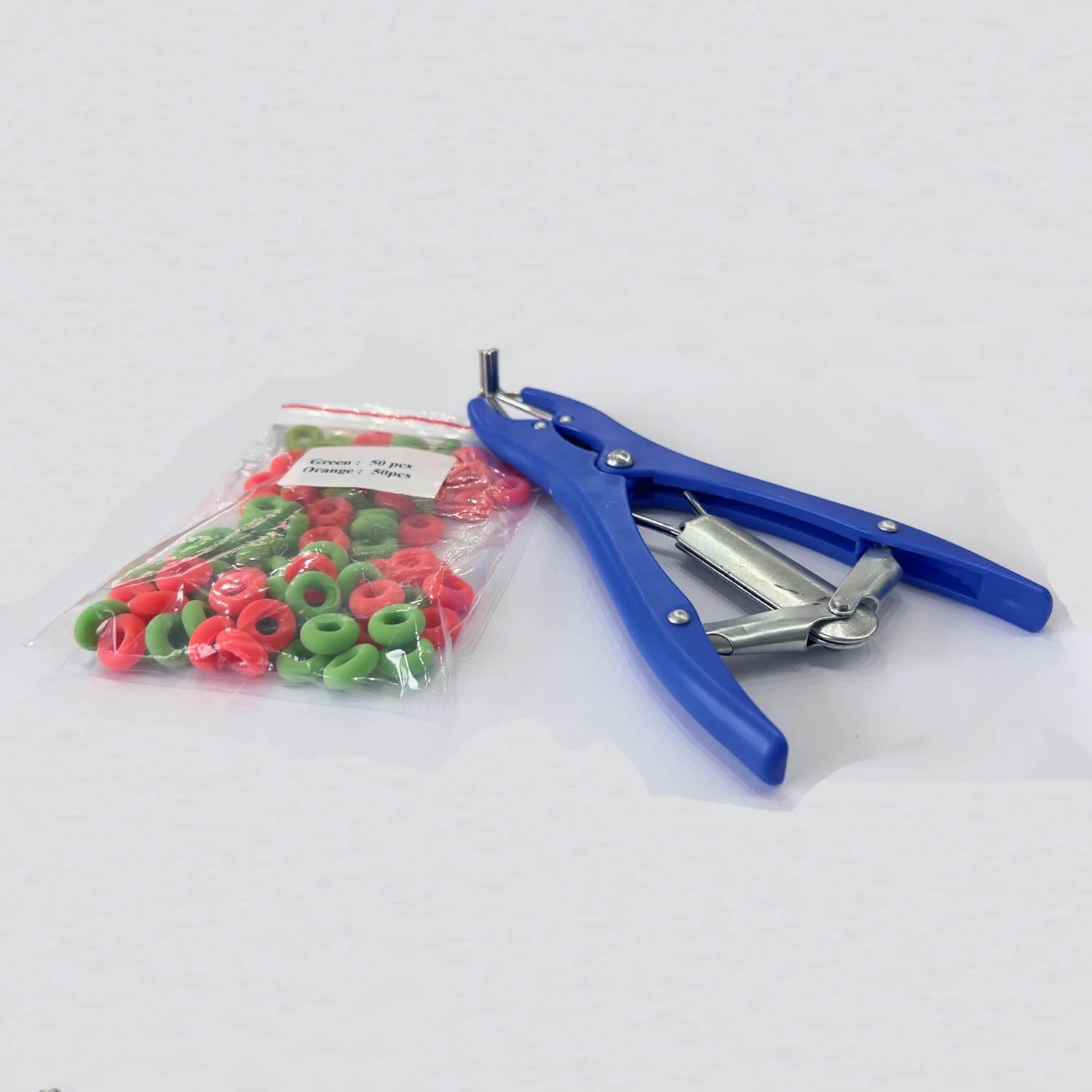 Goat Castration Bander Calves Castrator Tool for Lambs and Piglet & 100pcs Rings