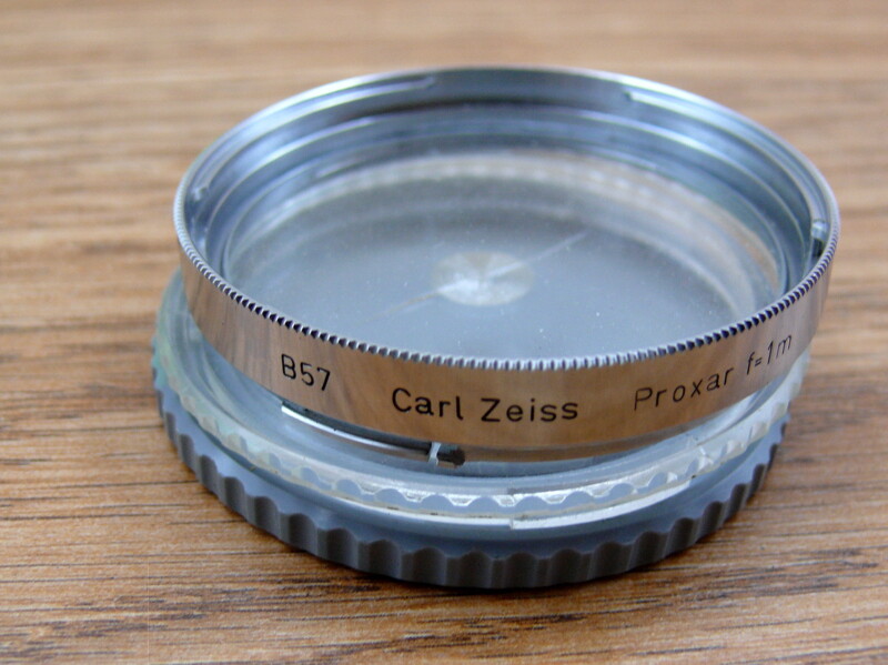 Carl Zeiss Proxar B57 lens with case.