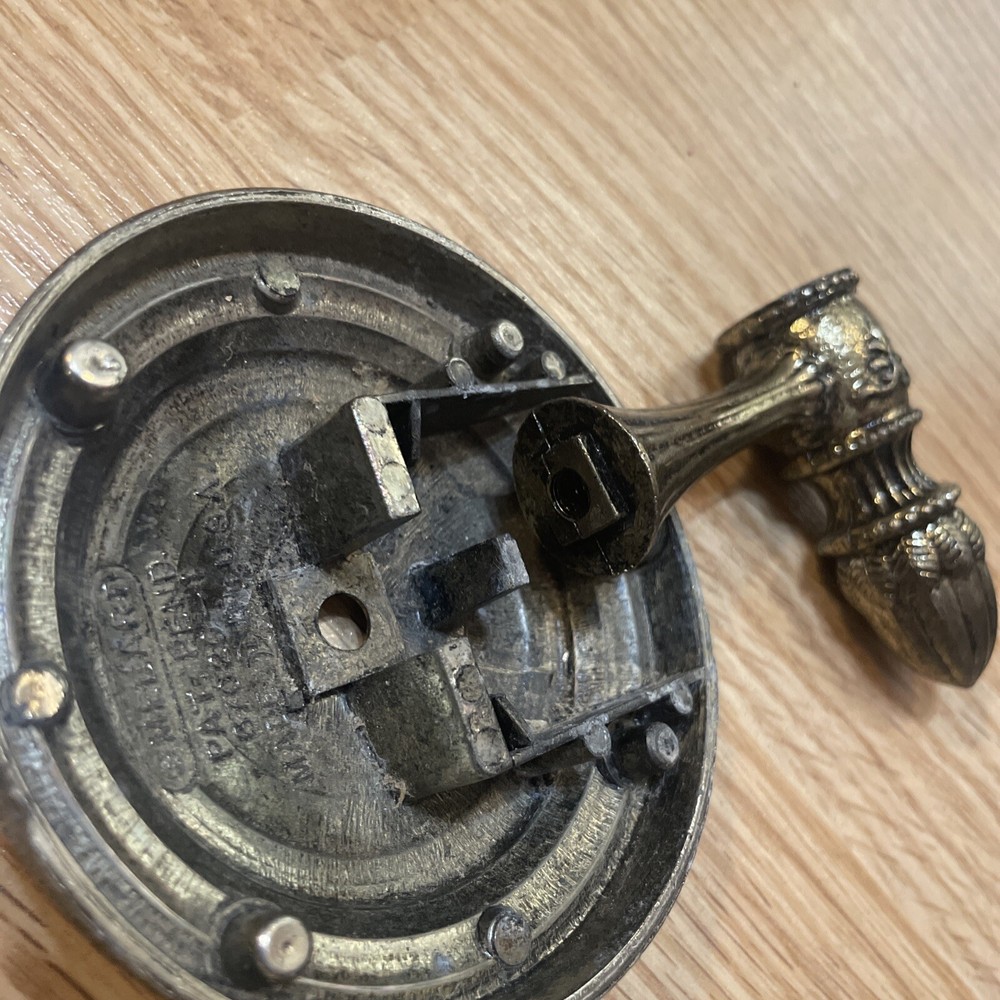 Hook & Candle Holders Amtec & Melard