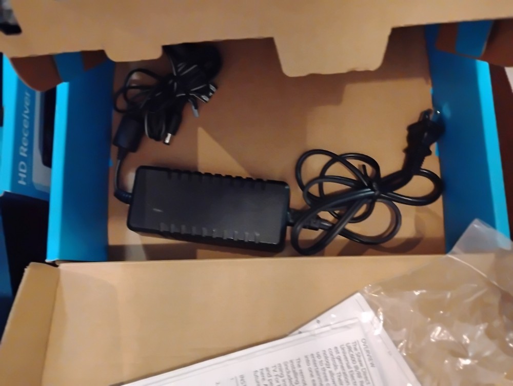 2X ARRIS Shaw Direct HD DVR Receiver Model HDDS800 w/ Remote & box