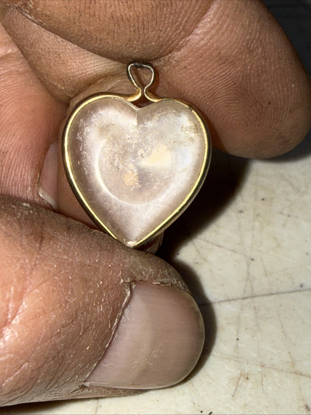 VICTORIAN NOUVEAU ACRYLIC PLASTIC HEART GOLD FILLED GF SEED FLAKE CHARM