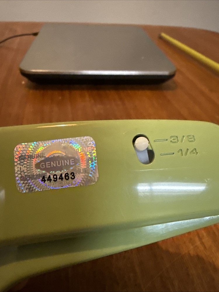 Vintage Dymo Interchangeable Embossing Labeler Avocado Green 1610, Working