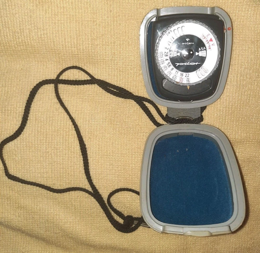 Gossen Pilot Exposure Light Meter with Case