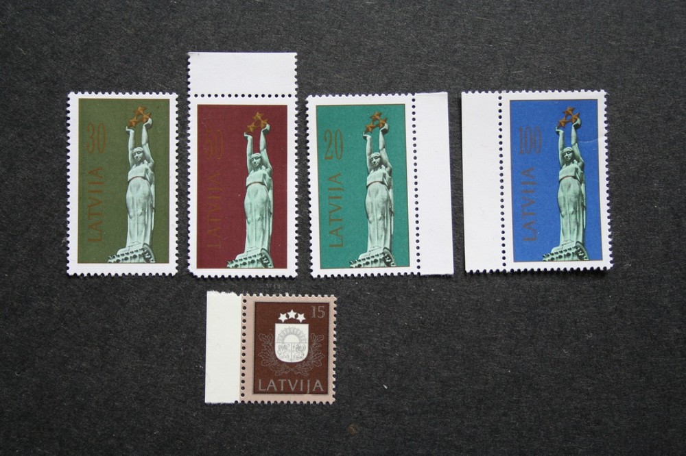 Five (5) MNH stamps from Latvia