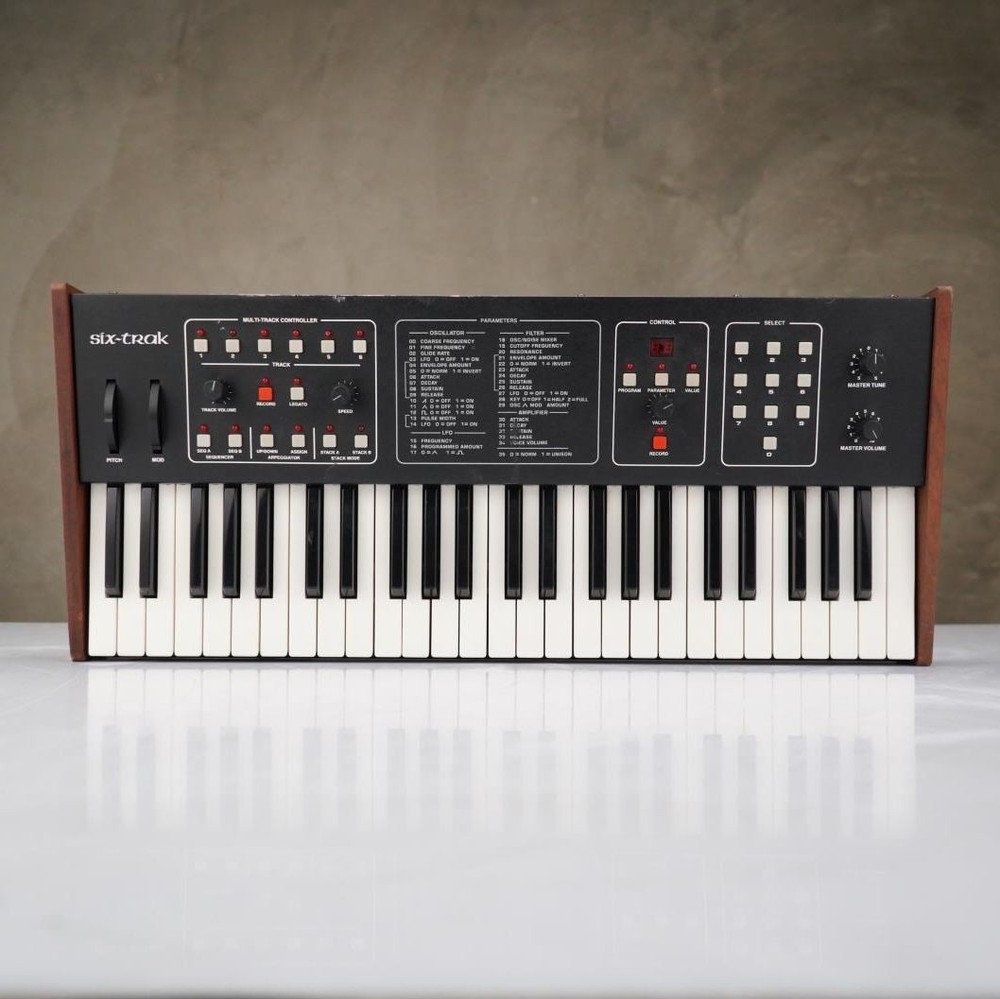 Sequential Circuits Six-Trak Synthesizer #57519