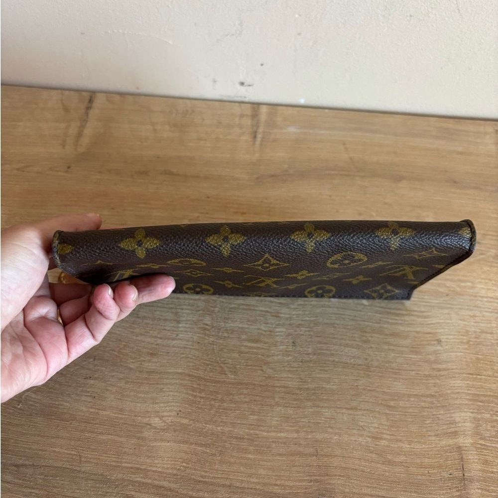 Authentic Louis Vuitton monogram toiletry