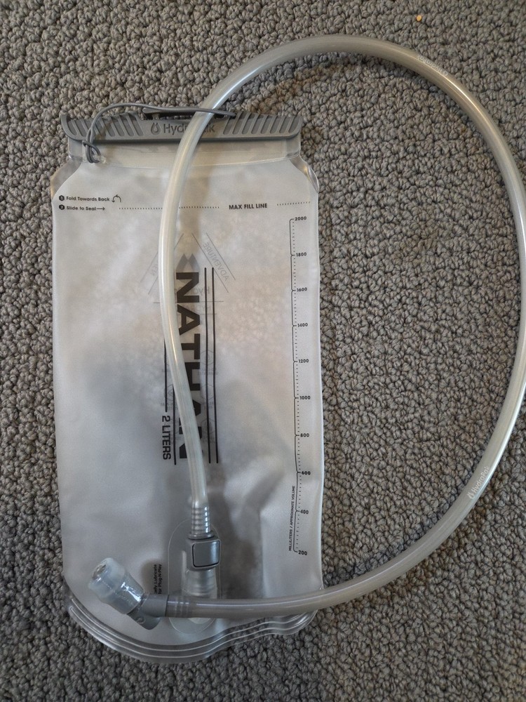 Nathan Hydration Bladder 2L, Clear New