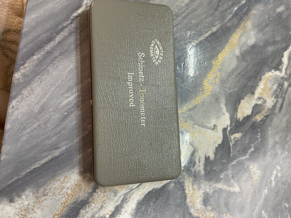 VINTAGE SCHIOETZ - TONOMETER 1955 IMPROVED ORIGINAL BOX PAPERWORK