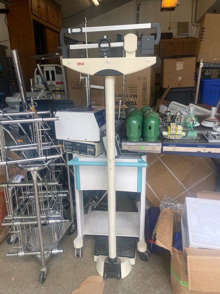 700 - Mechanical Column Scale with Eye-Level Beam Height