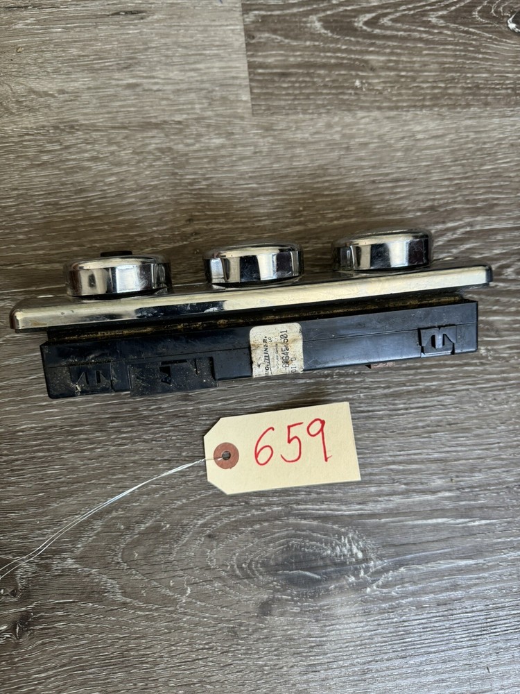 FREIGHTLINER CASCADIA TEMPERATURE CONTROL SWITCH - P/N: A22- 60645 -501
