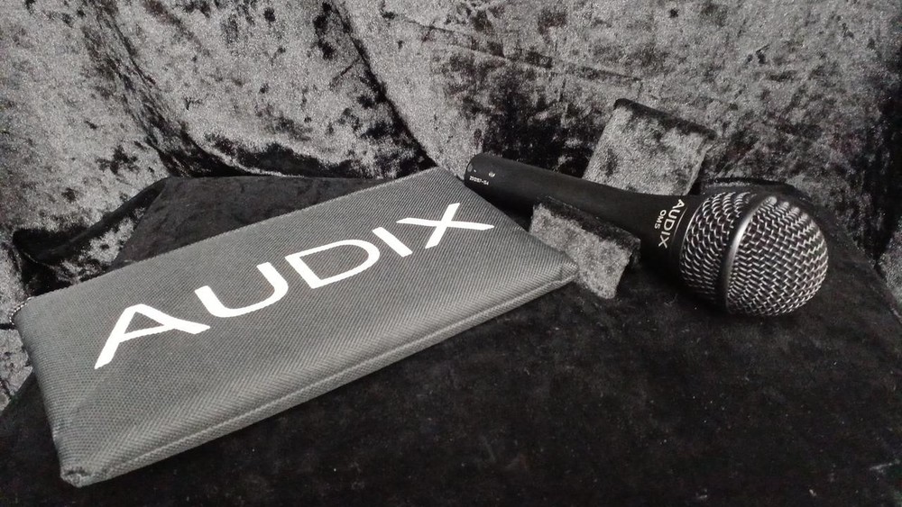 AUDIX OM5  Dynamic microphone From Japan