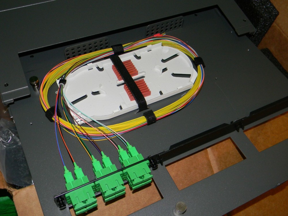 ARIA 1RU 14" RDR CASSETTE READY RACKMOUNT ENCLOSURE