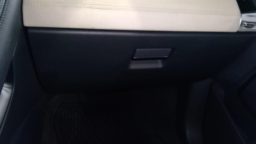 Used Glove Box fits: 2019 Jaguar E-pace  Grade A