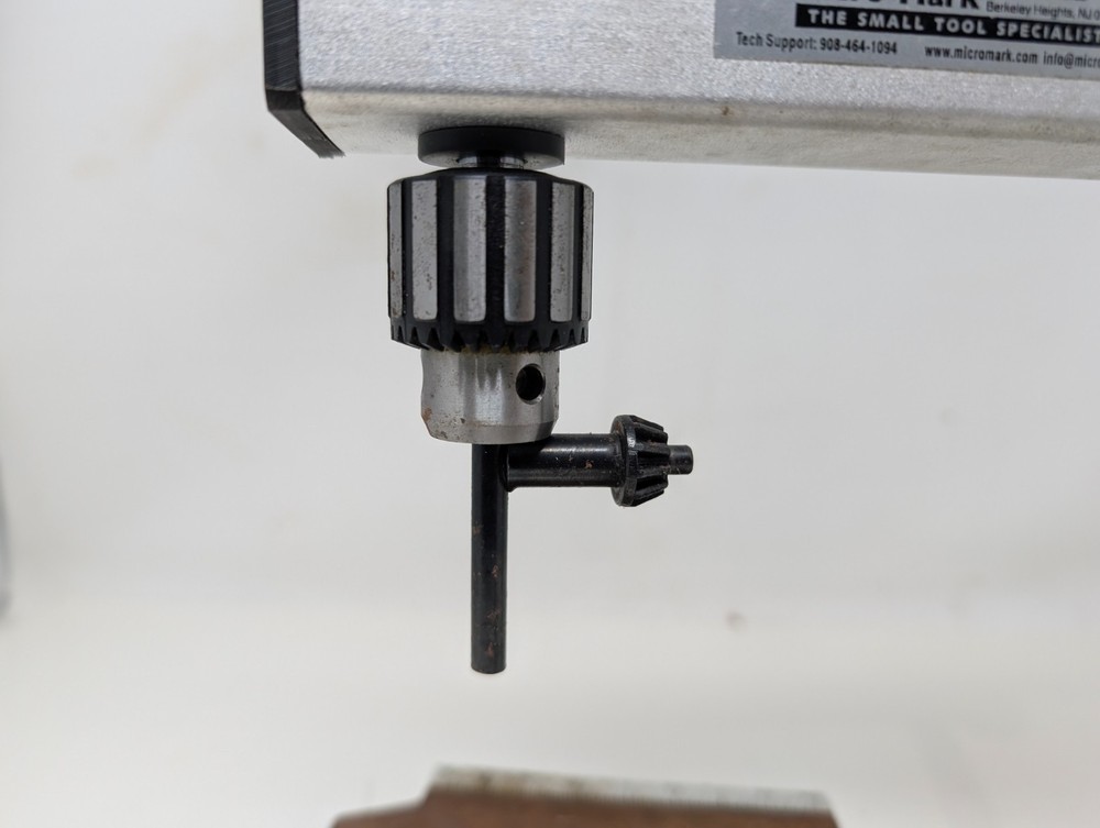 MicroLux #83146 Tapping Fixture Drill Press Attachment Micro-Mark (UV)