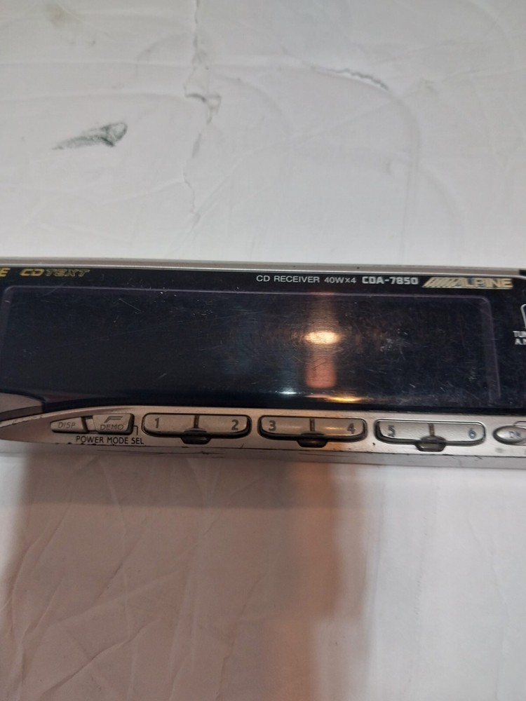 ALPINE CDA 7850 faceplate alpine