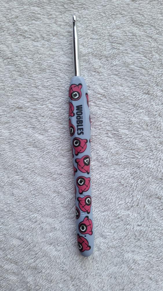 Preowned Squid Game Red Guard Wobble Ergonomic Crochet Hook
