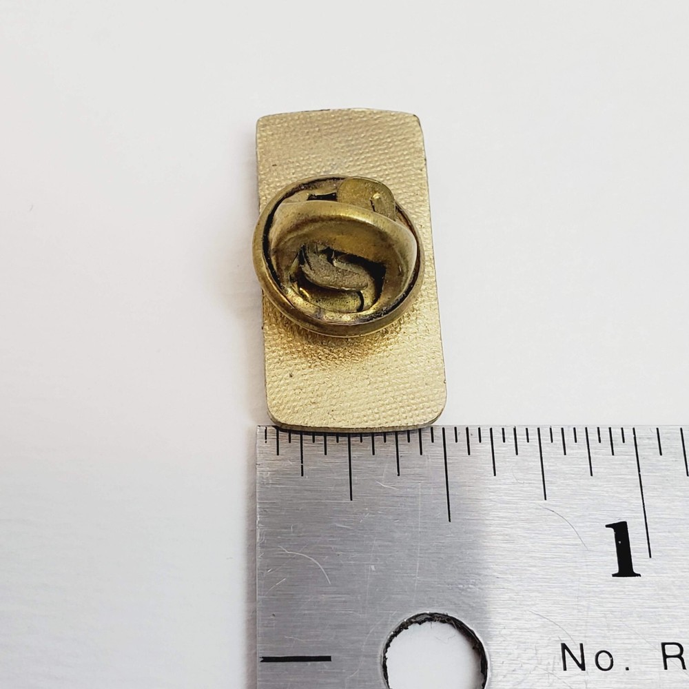 Vintage Schlitz Malt Liquor Lapel Pin