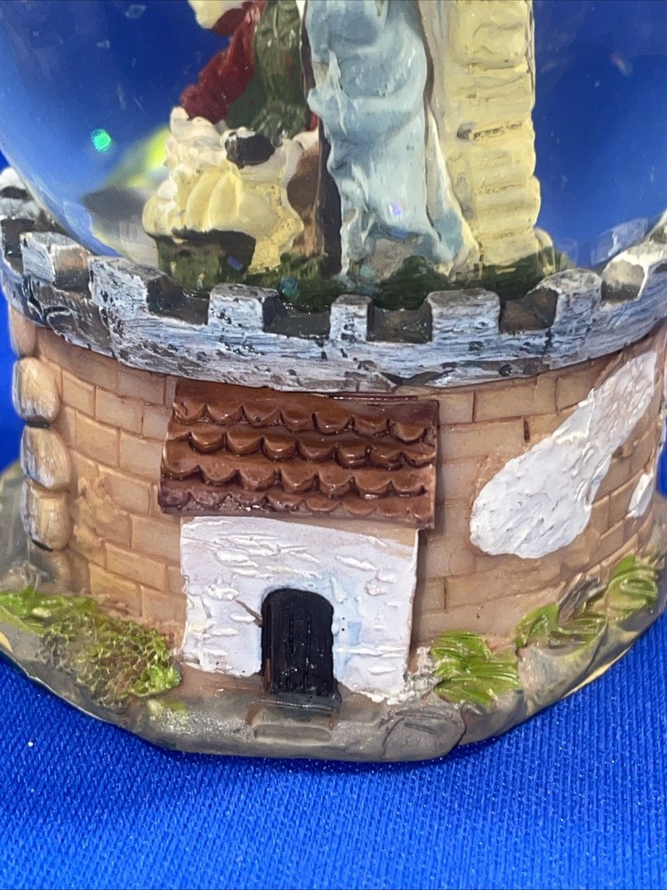 Tinsel & Elves 3.3” Nativity Snow Globe