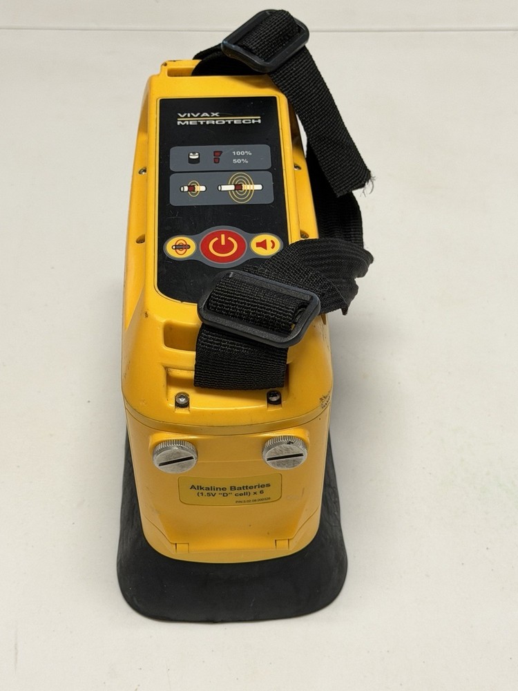 Vivax-Metrotech VM-810 Pipe & Cable Locator Kit with Hard Case