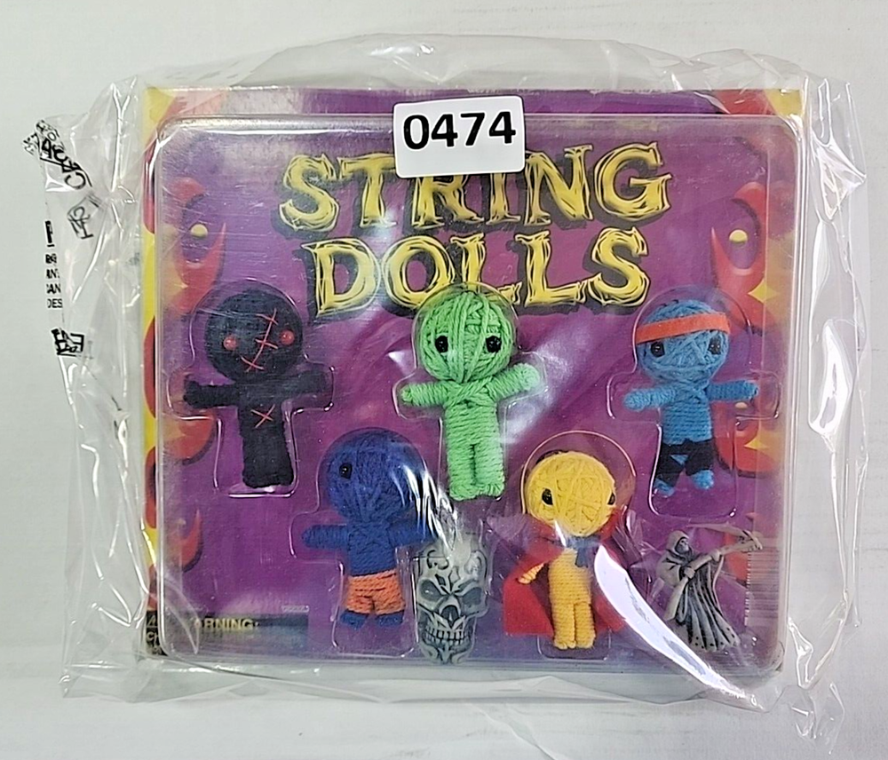 Vintage Vending Display Board String Dolls 0474