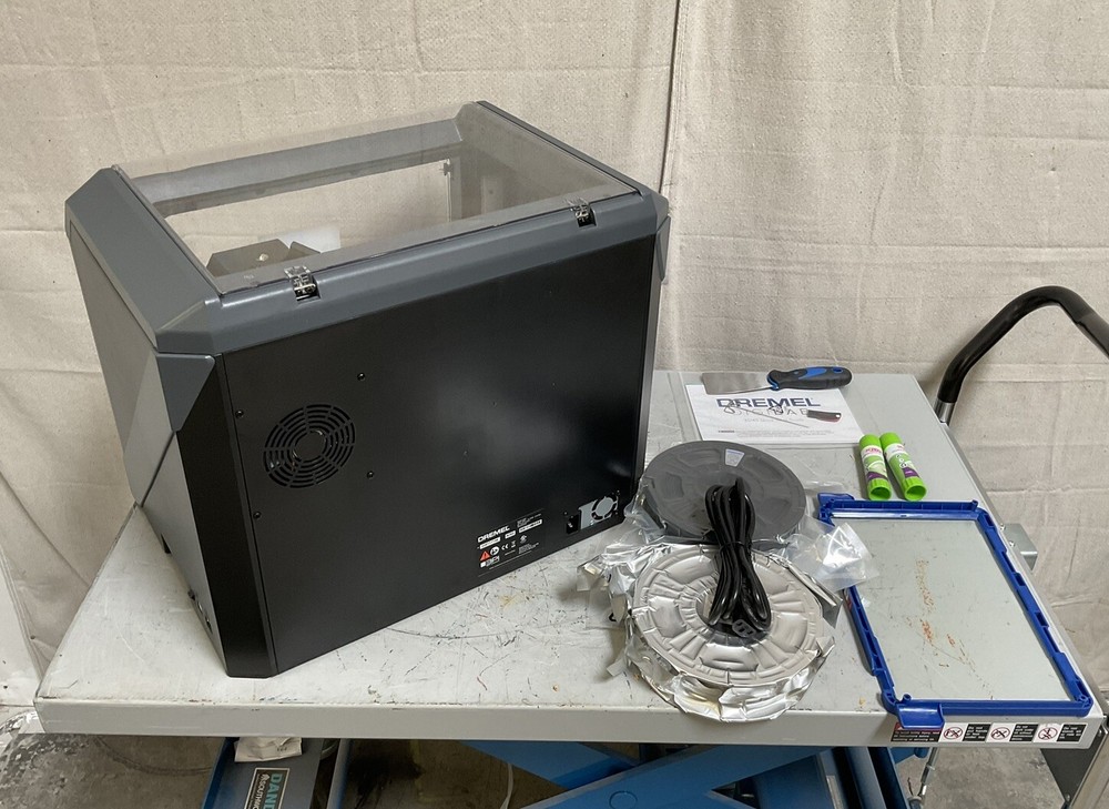 DREMEL 3D45-01 3D Printer 120V 100 microns