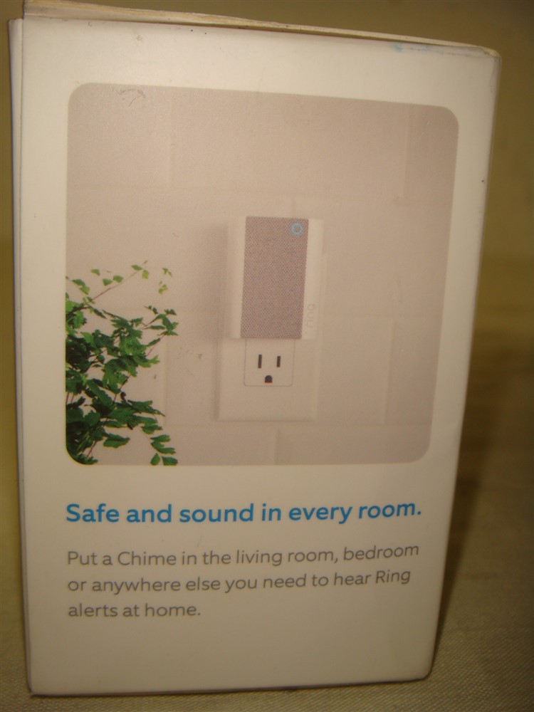 RING CHIME WHITE PLUG-IN CHIME FOR RING DEVICES - NEW SEALED