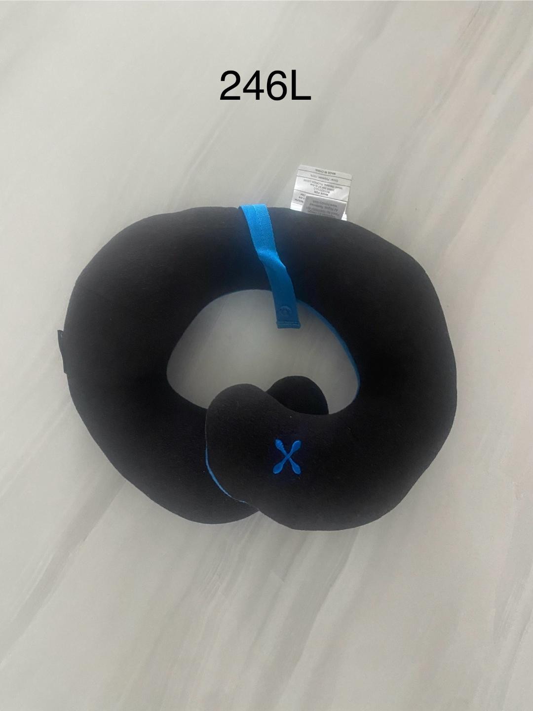 1 new  Large bcozzy neck pillow Travel Pillow