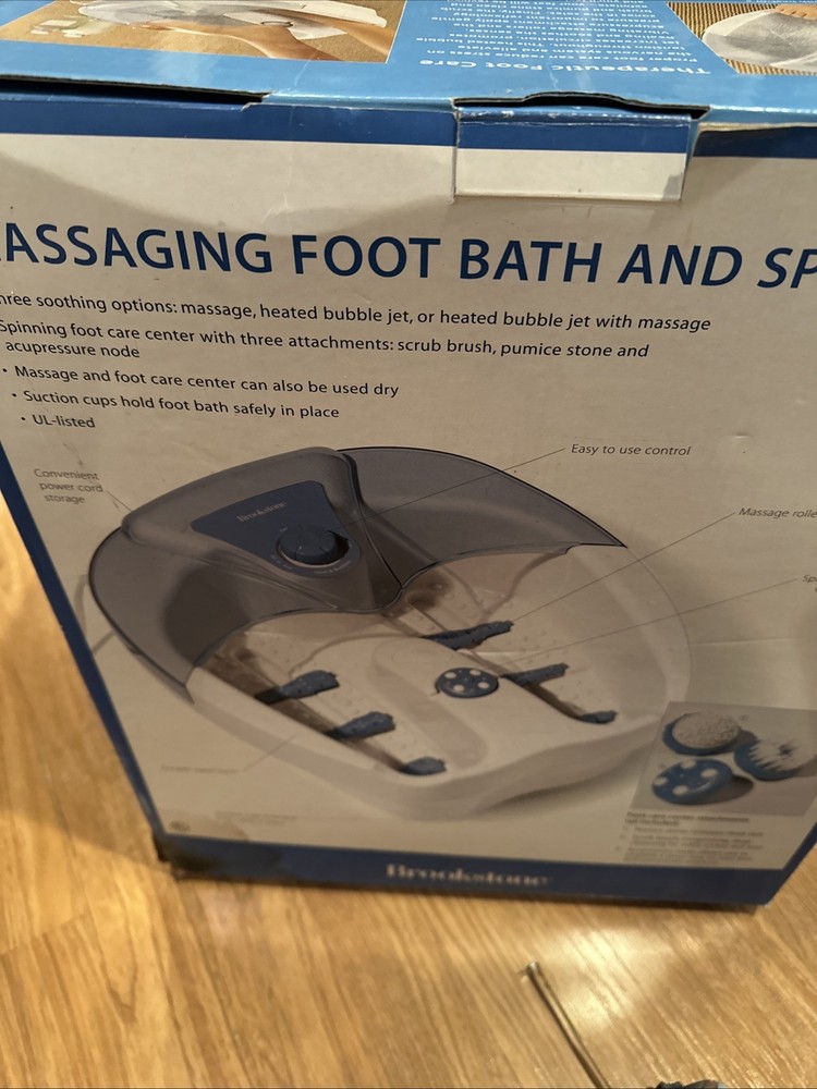 Brookstone Massaging Foot Bath And Spa. NOS