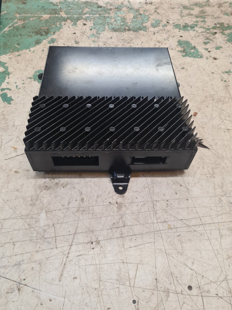 Bmw Five Seven Series E32 E34 Amplifier, 8360761, All Fully Working