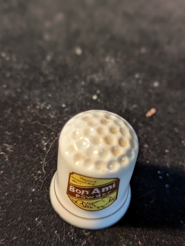 Porcelain Bon Ami Thimble