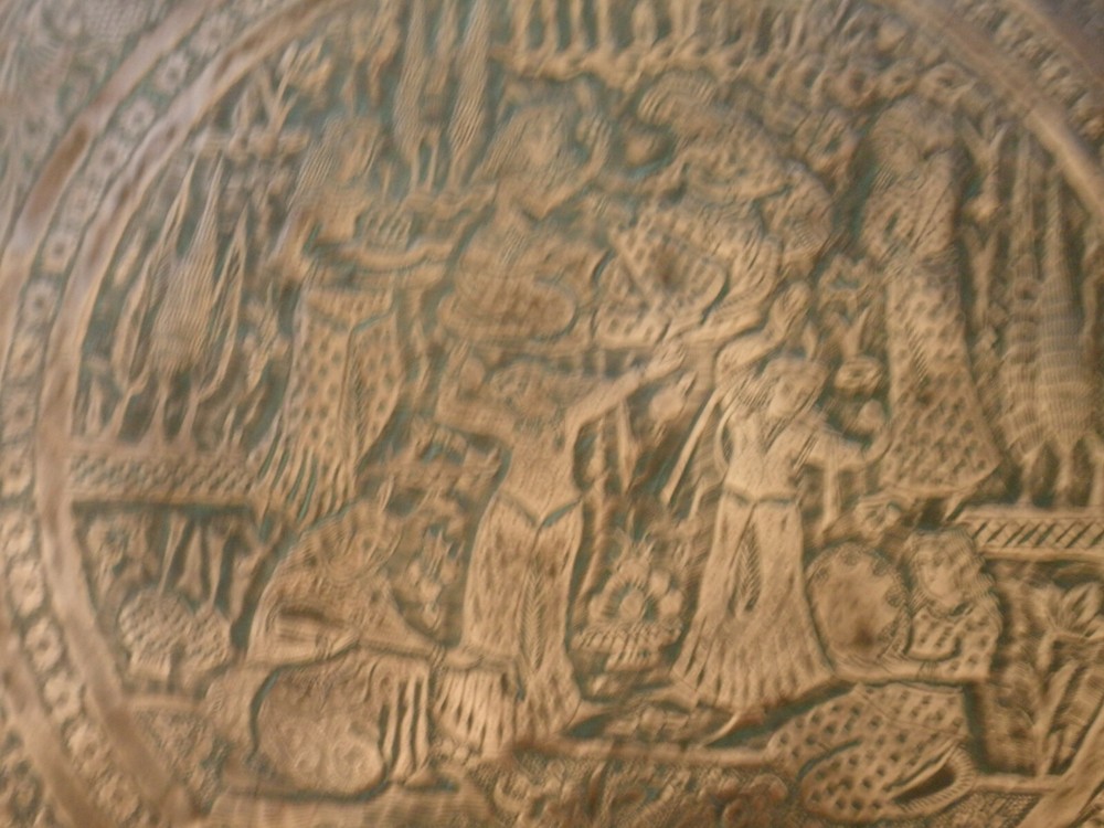 ANTIQUE COPPER TRAY INDIA DANCERS