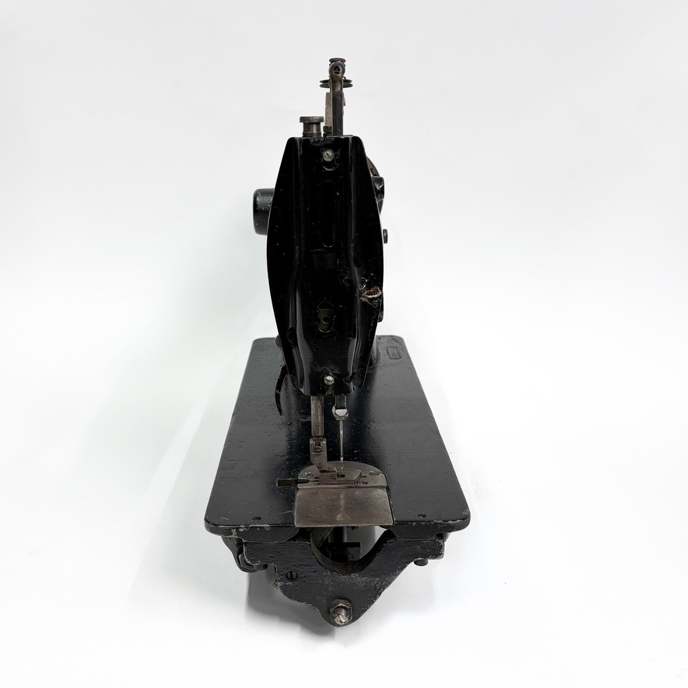 Single Needle Cut Pile Tufting Machine - Head Only