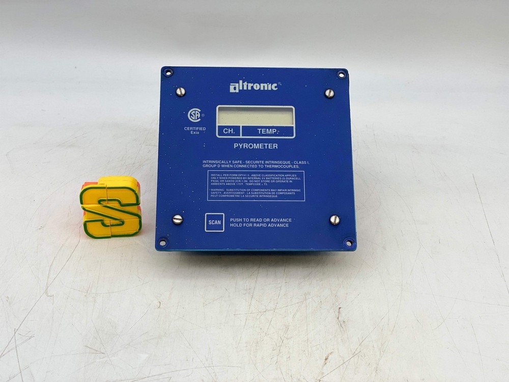 Altronic DPYH-4398U Pyrometer 8 Point Display (Used)