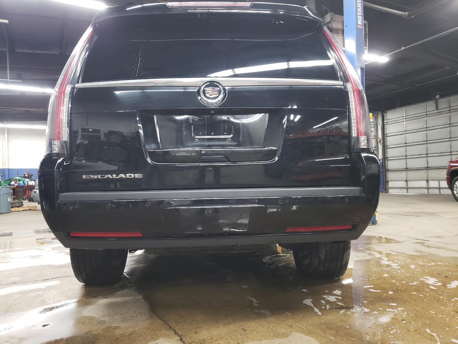 15 ESCALADE Display Screen, Roof Mounted ID# 23464763; Gray