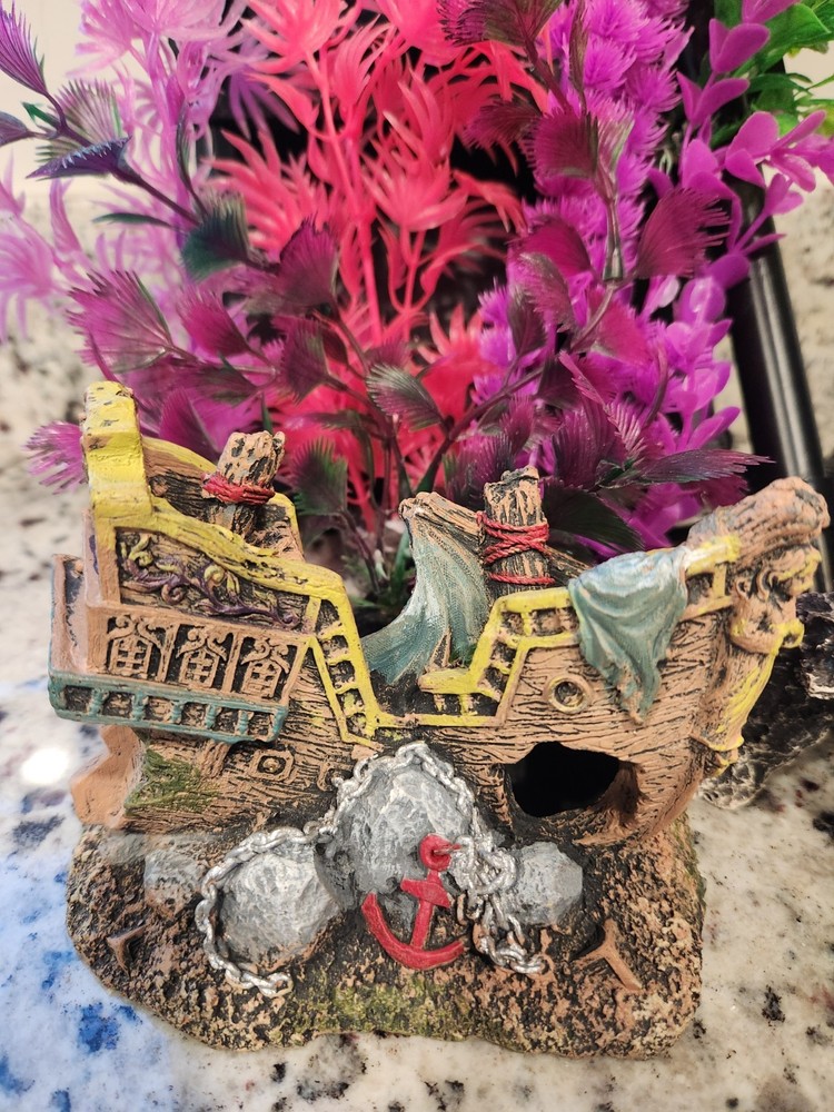 Motor And Aquarium Decor