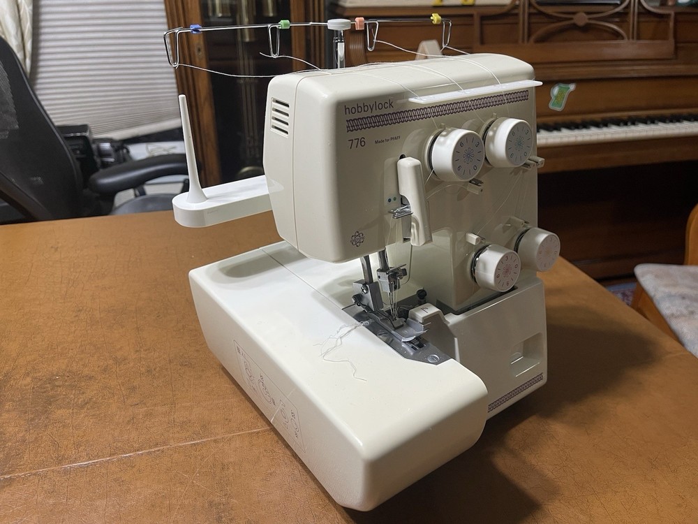Pfaff Hobbylock 776 Serger - Missing Foot Pedal