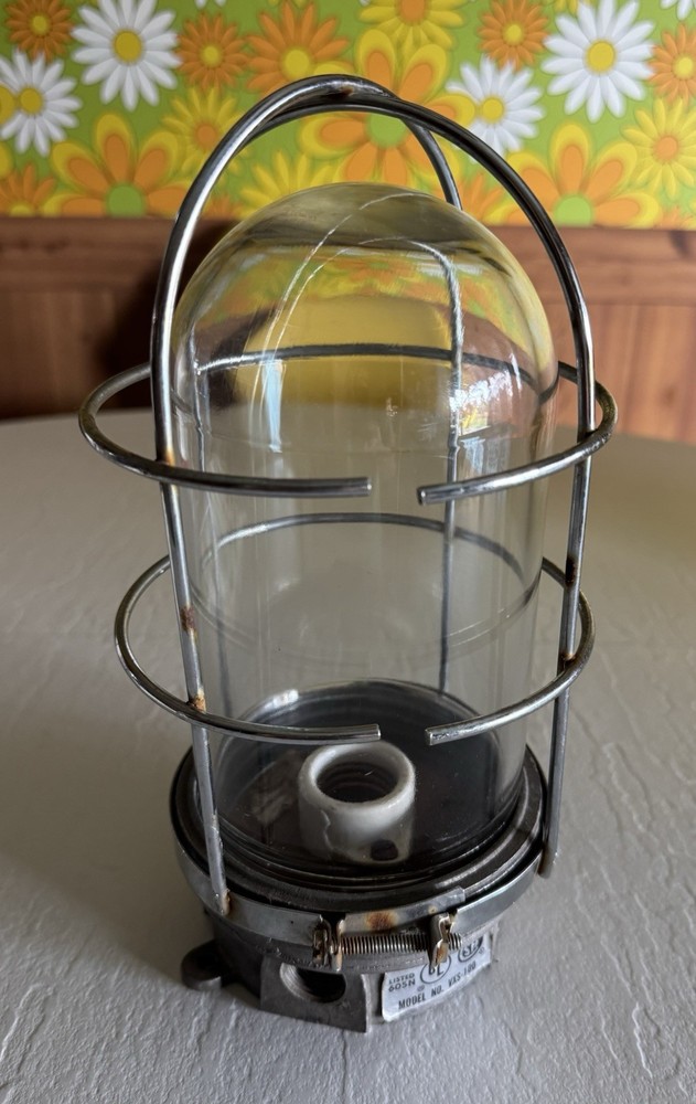 Vintage STD KEIL VXS-100 Explosion Proof Light