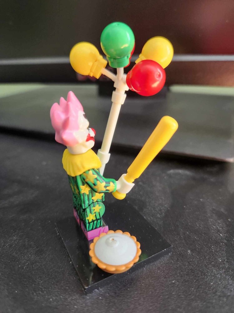 MINI KILLER KLOWNS CUSTOM Made & Printed SPIKEY Plus Pie & Base