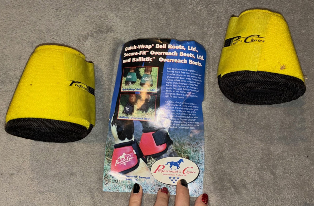 NEW YELLOW QUICK WRAP PROFESSIONALS CHOICE BELL BOOTS MEDIUM