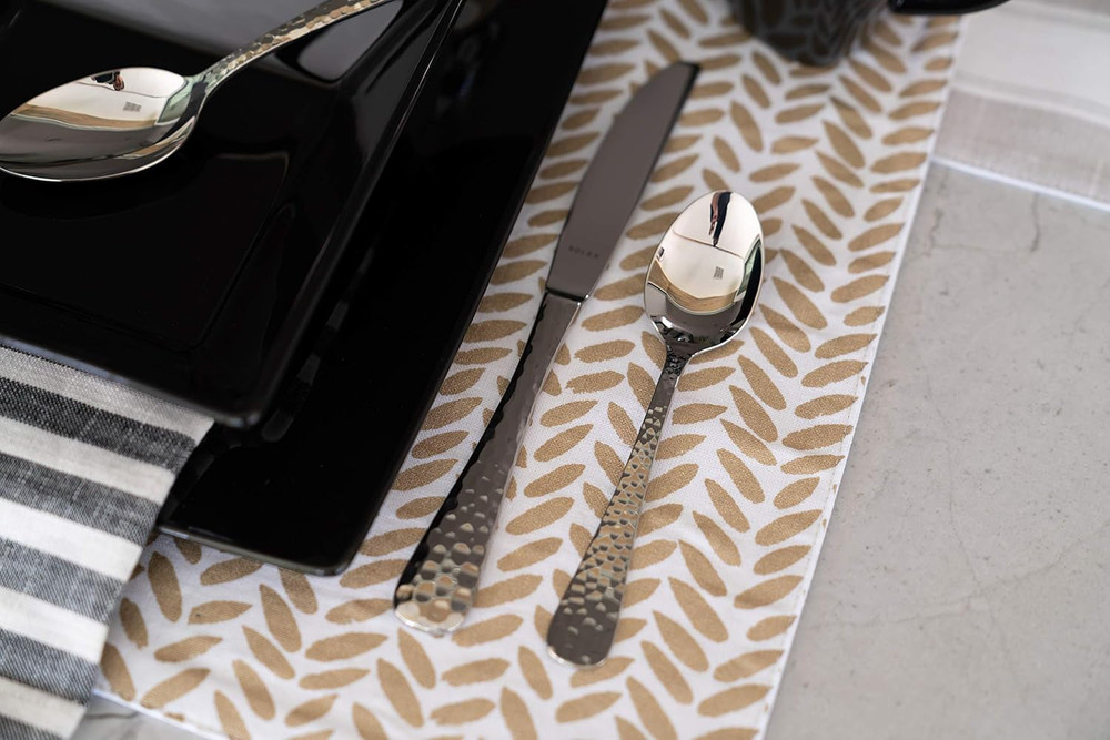 Lena 20 Piece Flatware Set