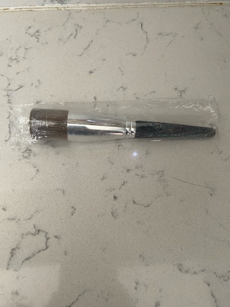 Vincent Longo Dense Buff Brush #28