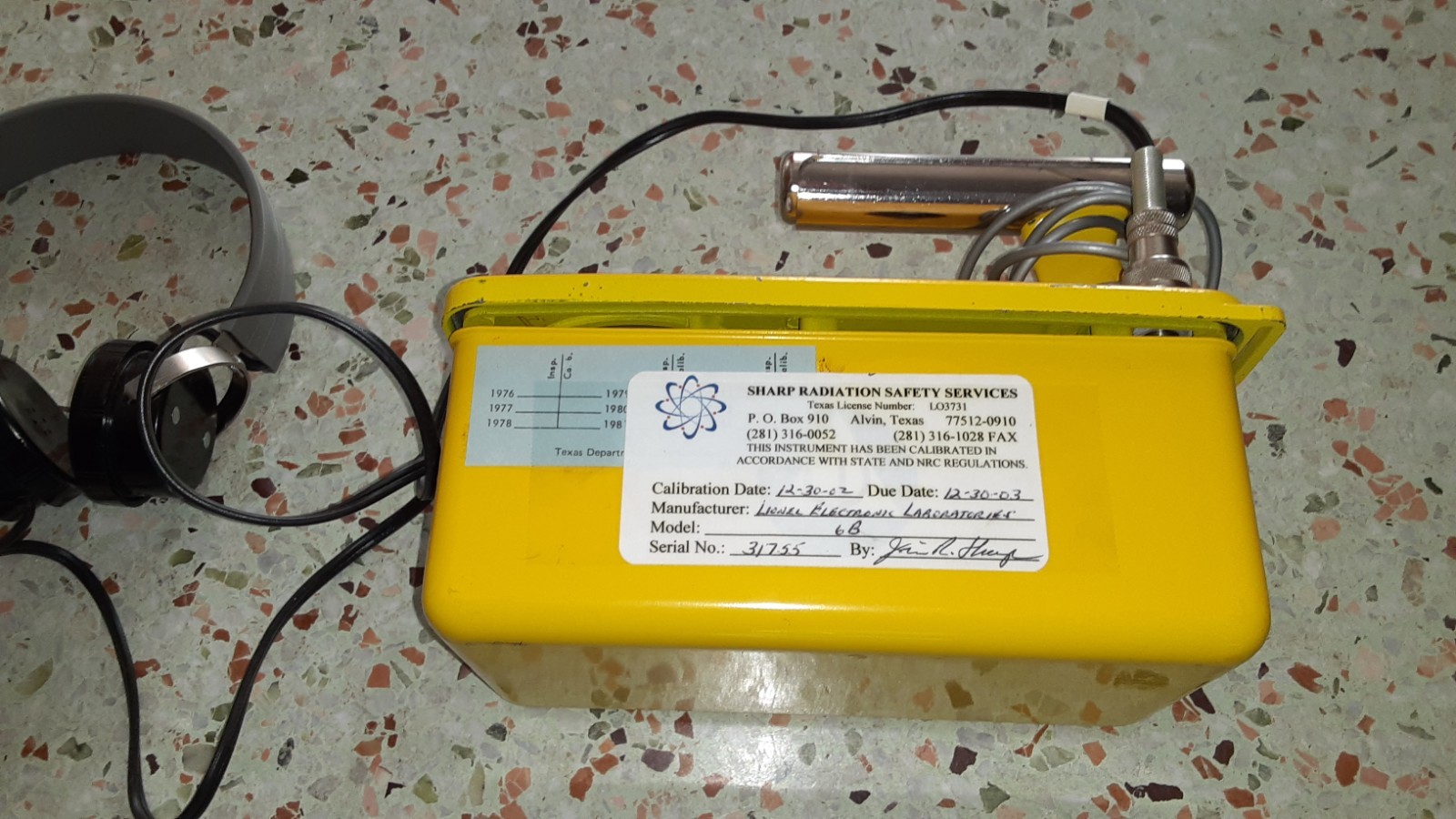 GEIGER COUNTER,, Item No. CDV-700,, model 6b, Lionel Electronic Lab, S/N 31755